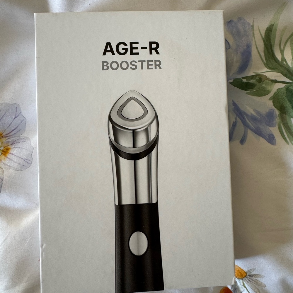 Medicube AGE-R Booster-H Device